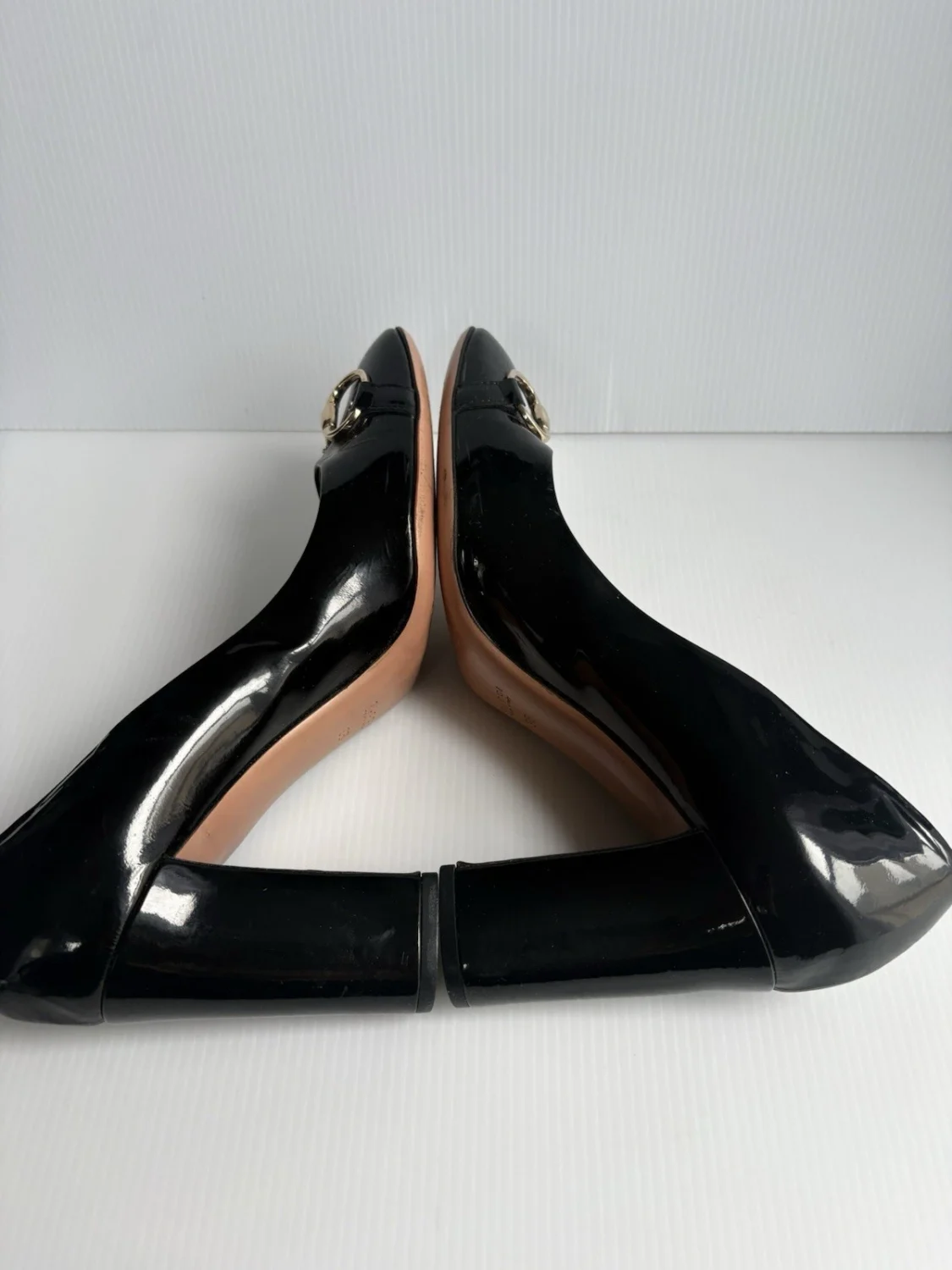 古驰 Horsebit 黑色漆皮高跟鞋 9B 码 -EUC-