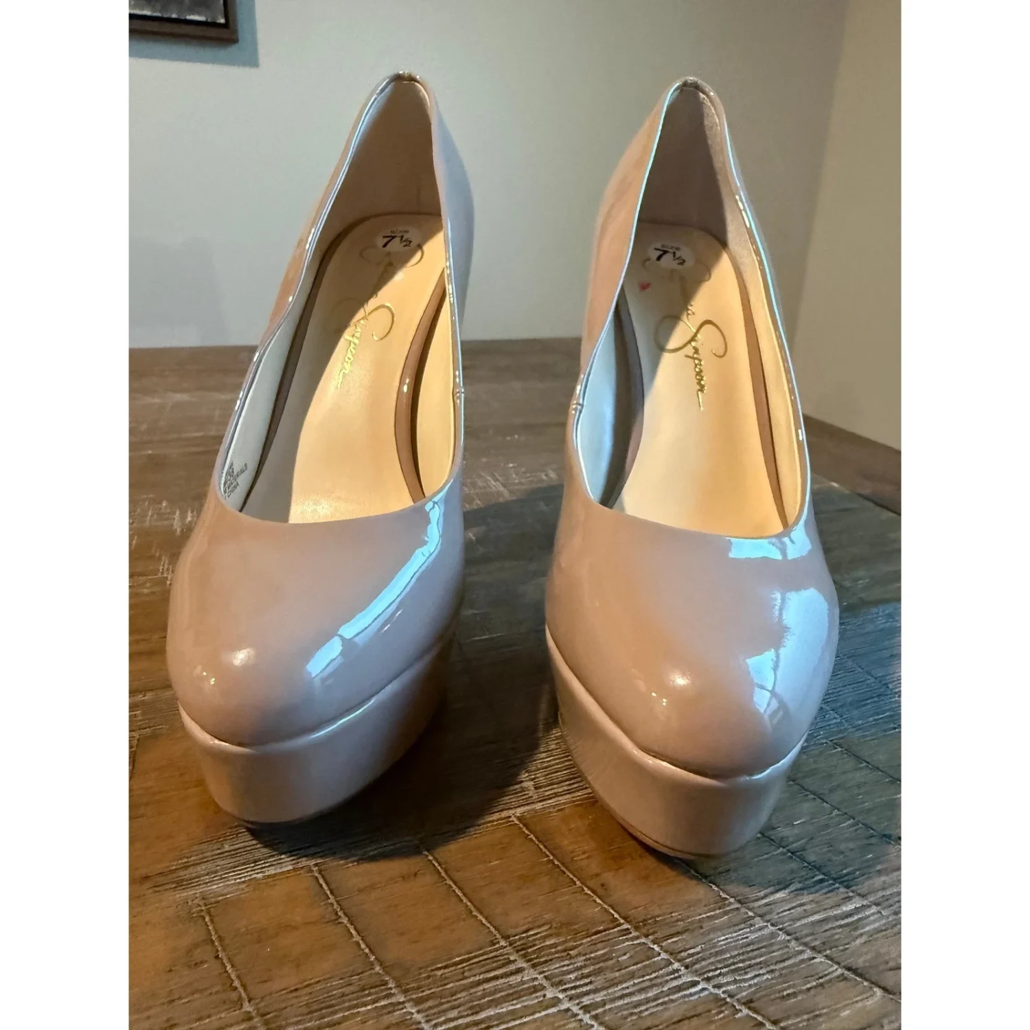 全新 Jessica Simpson 裸色专利平台高跟鞋 杏仁鞋头 7.5 米 38 JS-Dany-