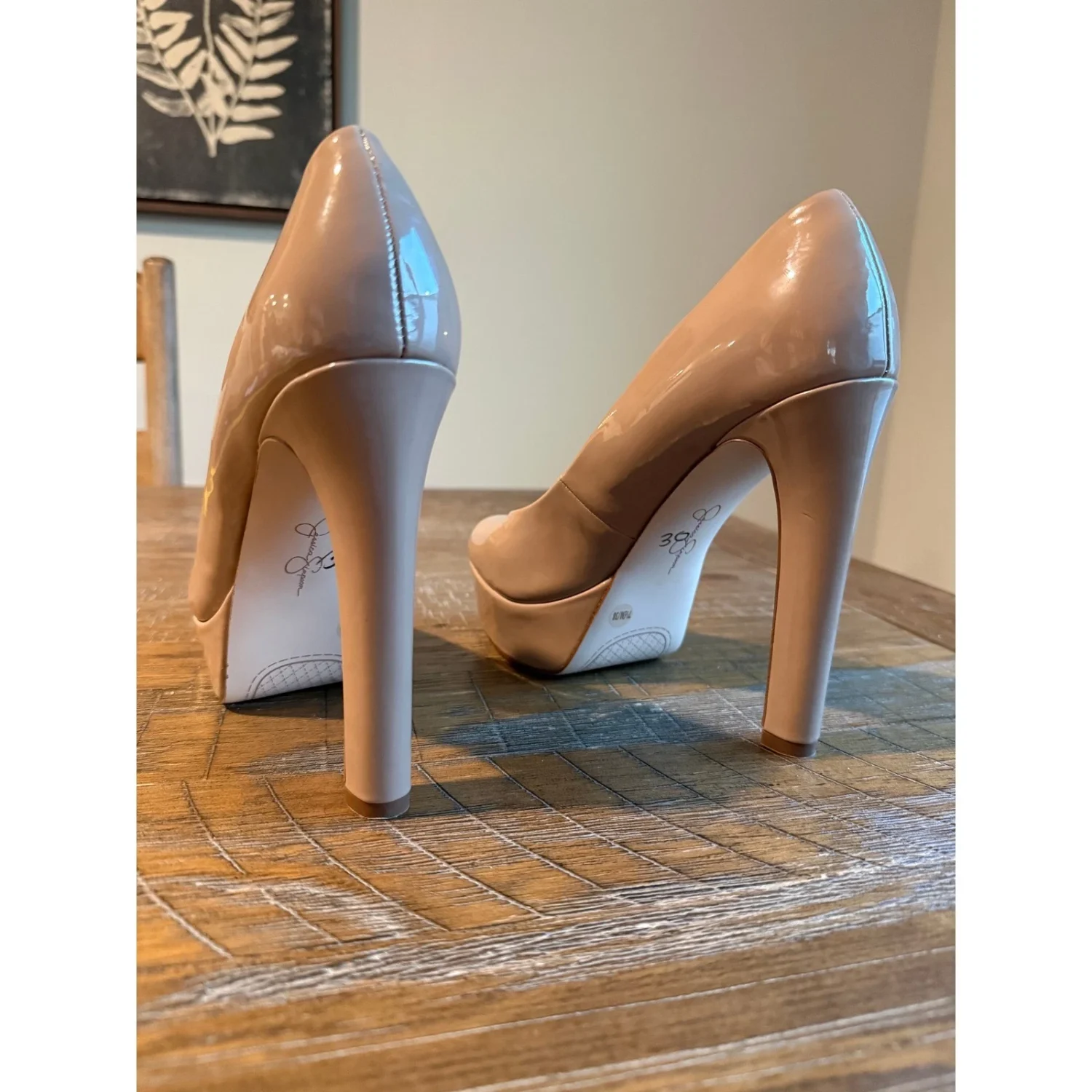 全新 Jessica Simpson 裸色专利平台高跟鞋 杏仁鞋头 7.5 米 38 JS-Dany-