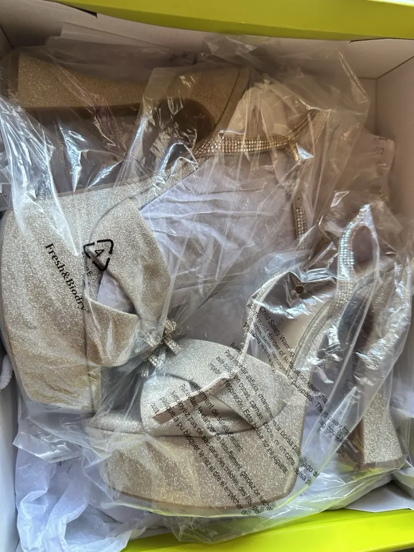 Gianni Bini 金色闪光水钻踝带露趾厚底高跟鞋-