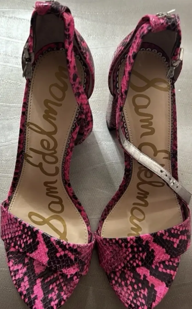 Sam Edelman 女式粉色黑色皮革绑带蛇皮粗跟 8.5-