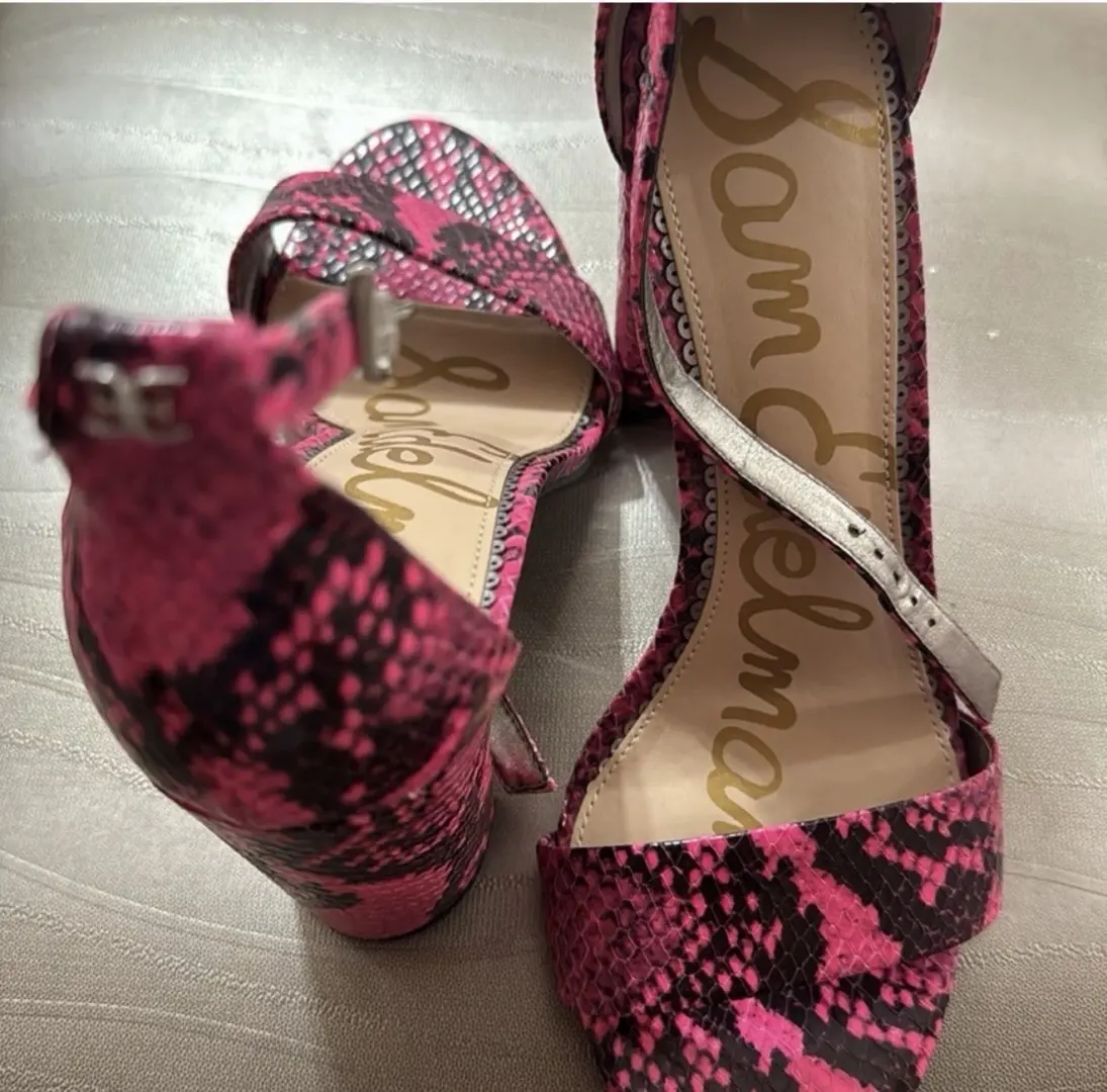 Sam Edelman 女式粉色黑色皮革绑带蛇皮粗跟 8.5-