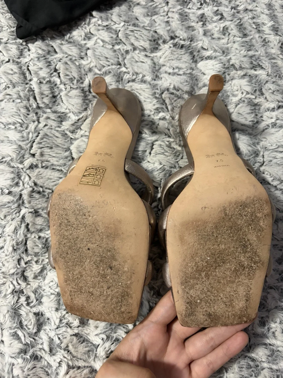 蔻驰女式金色漆皮编织方头懒人鞋骡子高跟鞋 7.5-