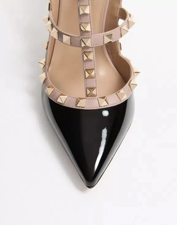 正品 Valentino 尺寸 11 PATENT ROCKSTUD CAGED PUMP 100 毫米 -