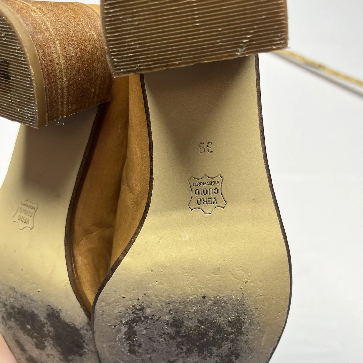 复古 20 世纪 90 年代女式 8 8.5 尖头乐福鞋高跟鞋棕色皮革粗跟-