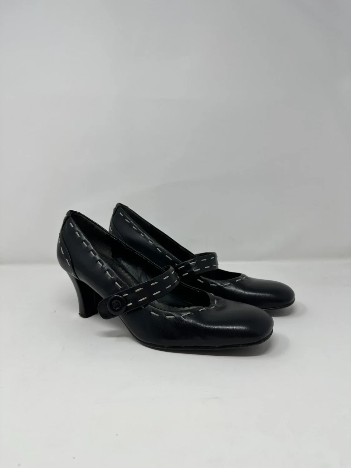 Naturalizer 皮革 Mary Jane 高跟鞋 – 女式 9.5W 码 – 黑色/海军蓝-