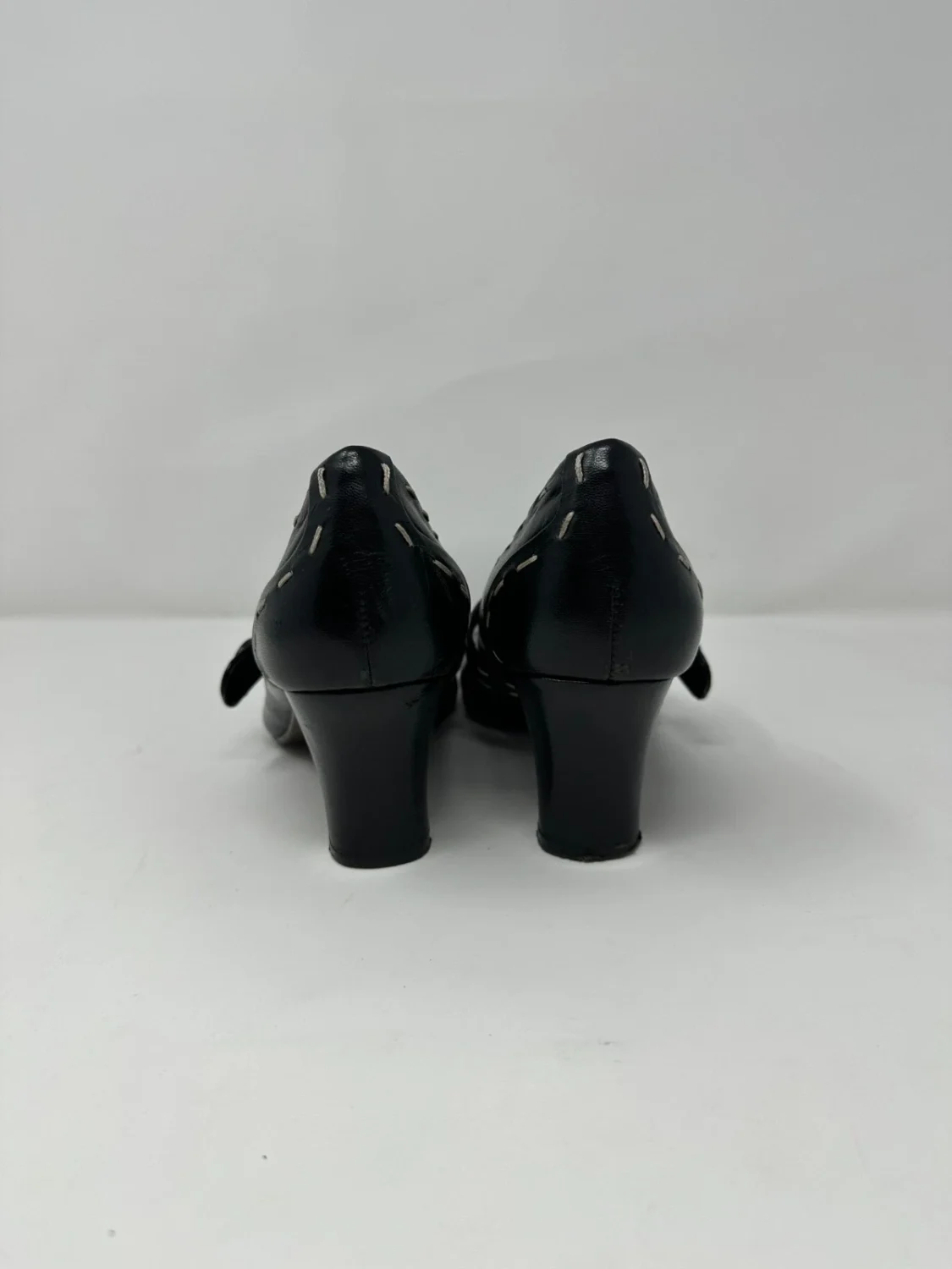 Naturalizer 皮革 Mary Jane 高跟鞋 – 女式 9.5W 码 – 黑色/海军蓝-
