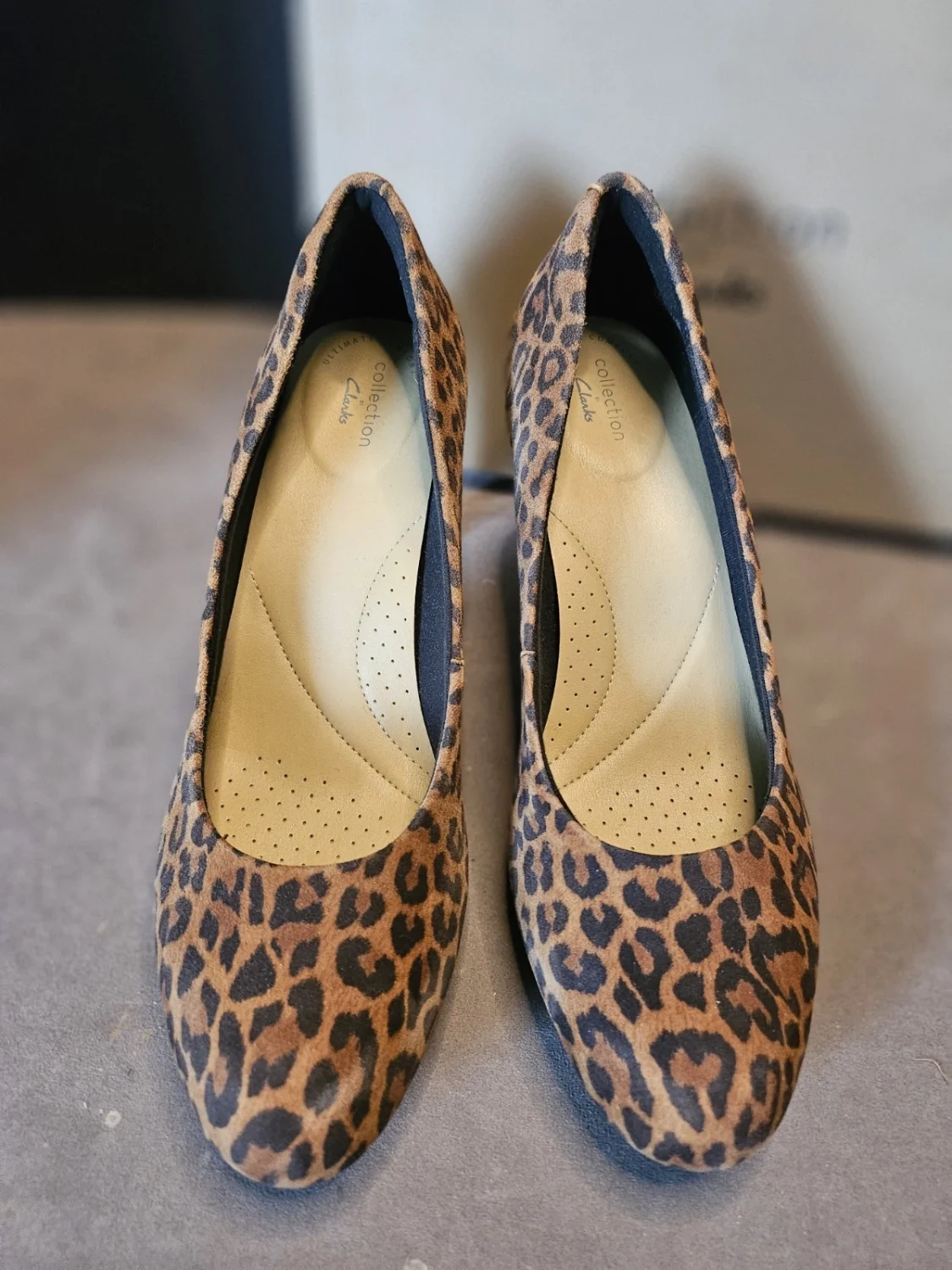 Clarks Collection Adriel Viola 豹纹高跟鞋 10 M 码 -