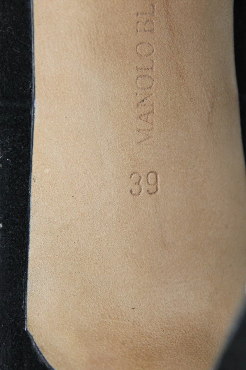 Manolo Blahnik 女式麂皮绒尖头细高跟鞋黑色 9 码-