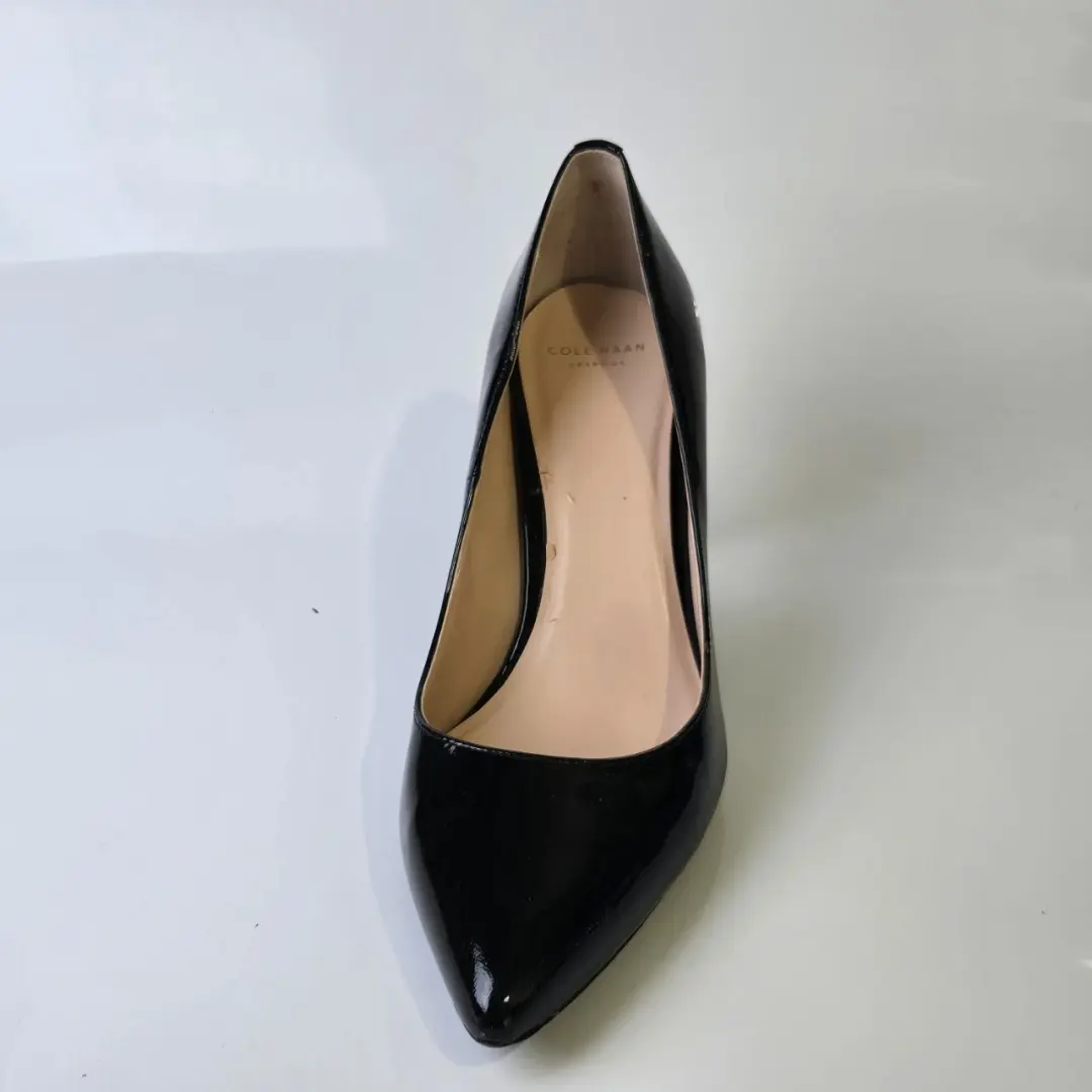 Cole Haan Grand.OS 女式黑色漆皮高跟鞋美国 8B 码-