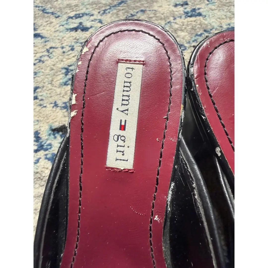 Tommy Girl 复古黑色皮革粗跟穆勒鞋 TG14561 女式 7 M-