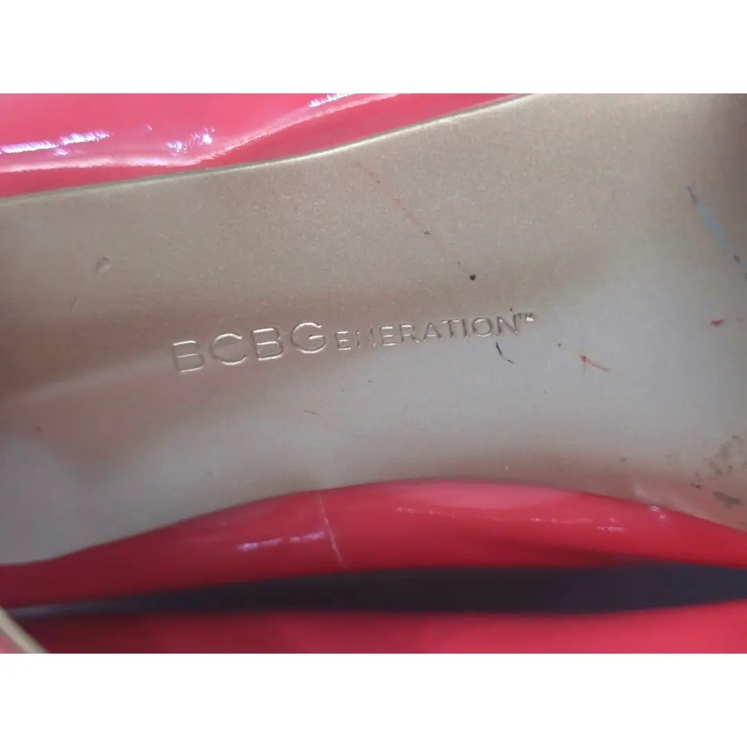 BCBGeneration 女式珊瑚红色专利露趾细高跟鞋 7.5/38 码-