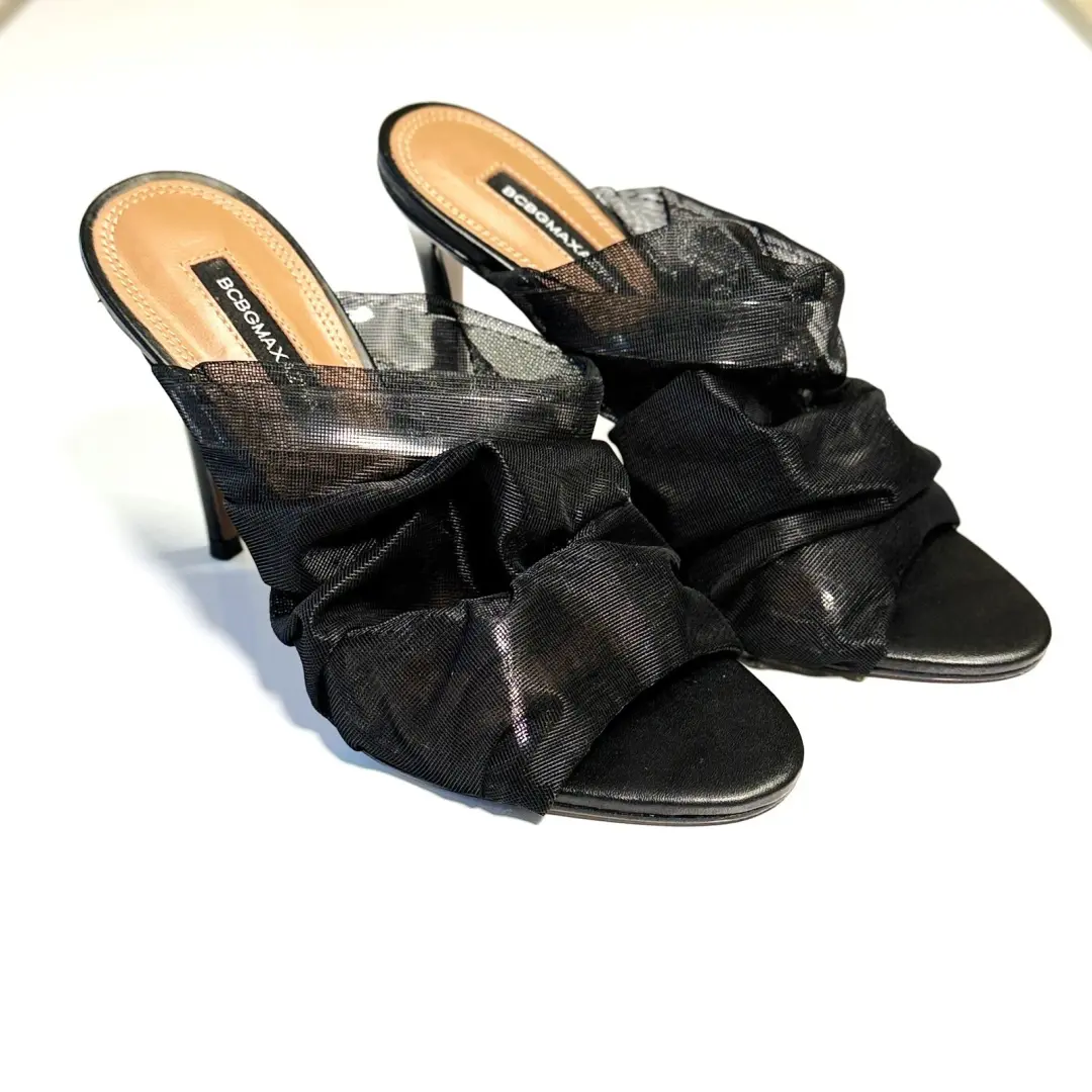 BCBGMAXAZRIA Sarani 黑色褶皱网跟骡子女式 5 码-